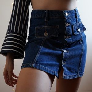 ZARA vintage buttoned denim skirt